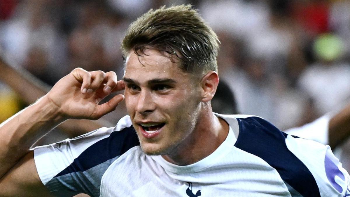 Tottenham, Van de Ven saluta Spence: "Spacca tutto all'Inter"