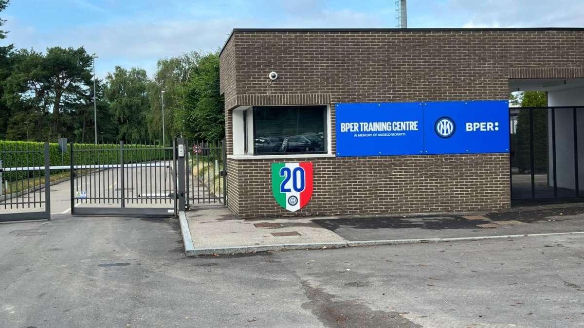 Sky - Inter, allenamento terminato ad Appiano: niente ritiro e giocatori in famiglia. Attesa qualche novità di formazione