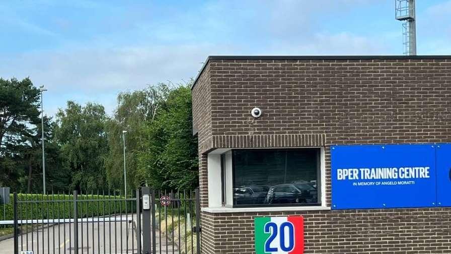 FcIN - Inter, lavoro di scarico alla Pinetina. Rientra l'allarme Bastoni e arrivano novità su Acerbi. Il punto
