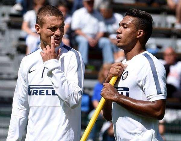 Juan: "Dodò qui può far bene, so che Pato vuole tornare in Italia. Vidic..."