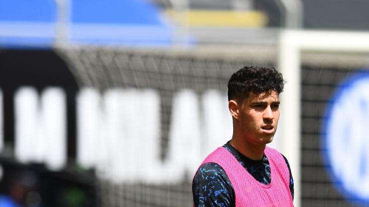 GdS - Bastoni rinnova con l'Inter: l'ingaggio passa a 4 milioni a stagione