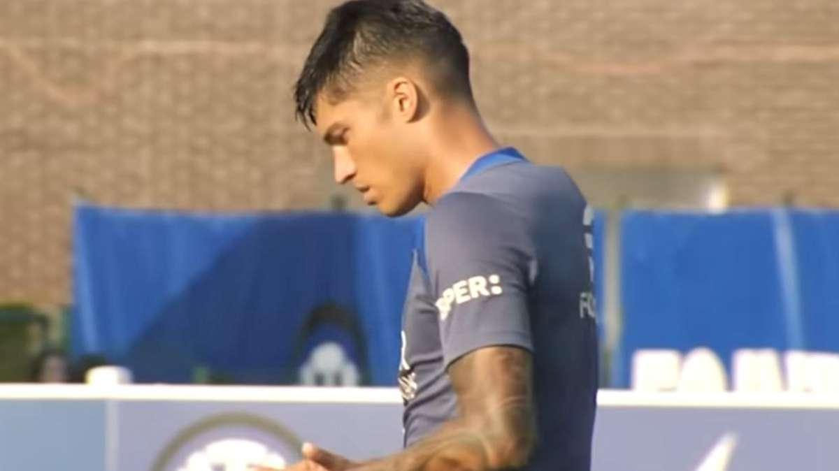 Inter subito in campo per preparare il recupero con la Fiorentina: Correa si allena ancora a parte