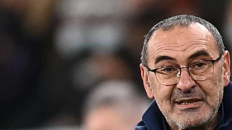Sarri: "Ultimi 7-8 anni senza Inter e Milan, Lazio una volta in Champions.   Perdere punti adesso è problematico"