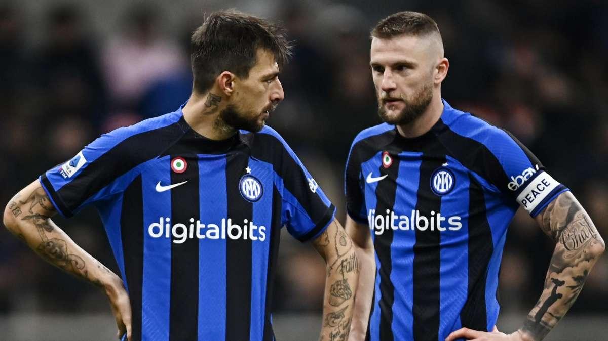GdS - Skriniar dolorante dopo il Porto: contro la Juve non ci sarà. Le idee di Inzaghi per la difesa