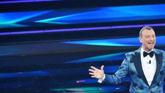 La gioia di Amadeus: "Grande Conte e grandissimi ragazzi, scudetto strameritato"