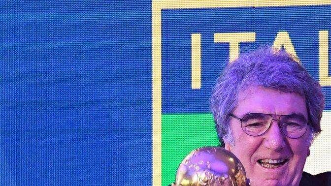 Zoff: "Scudetto, Inter e Juventus non possono non pensarci. Ma il Milan è lì"