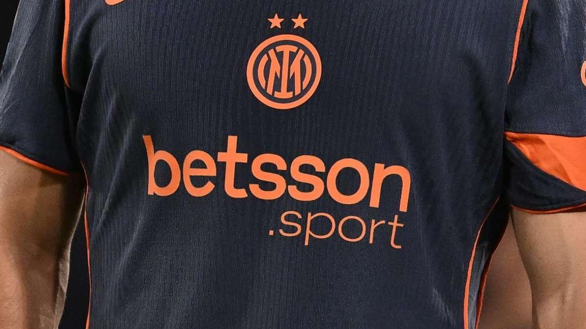 Bel colpo per l'Under 17 di Handanovic: battuta 2-1 in trasferta la capolista Hellas Verona