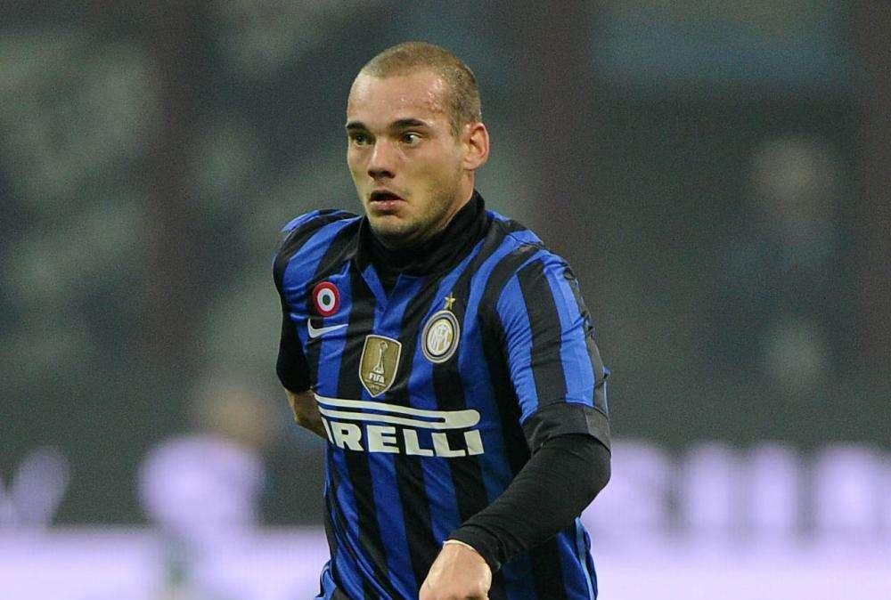 Centrocampo: il tutto gira intorno a Sneijder