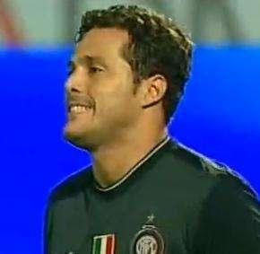 Julio Cesar scalda il derby: "La storia dice che  oggi siamo i più forti"