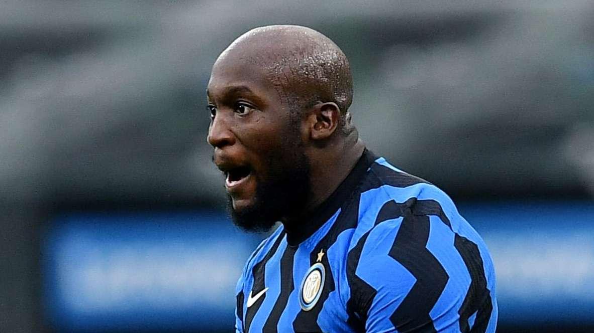 Valmadrera, derby Ibra-Lukaku all'asta per la polisportiva locale: vince lo svedese per... 50 euro
