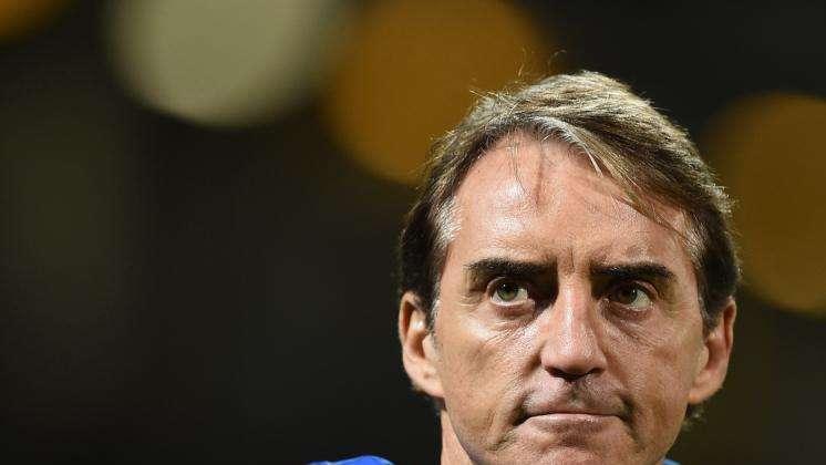 Mancini: "Scudetto, può accadere di tutto. Eriksen? Nessun giocatore cambia una squadra"