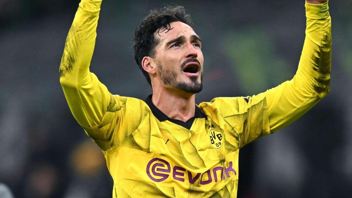Roma, Hummels si presenta: "Seguivo la Serie A grazie a Totti, sono curioso di scoprire le avversarie"