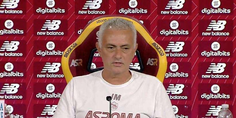 Mourinho: "Non sento la partita con la Juve più di altre. Accoglienza? E' lo sport, non ingigantiamo"