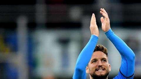 Cagliari-Napoli 0-1: decide Mertens, gli azzurri sorpassano i sardi e salgono all'ottavo posto