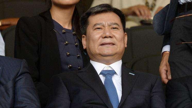 PS - Conte-Inter, offensiva di Zhang: 14 mln all'anno più 200 per il mercato