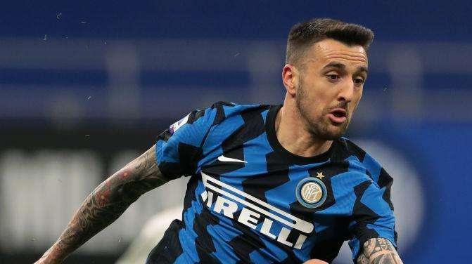 Vecino: "Non è stato facile questo periodo ma l'importante è lavorare duramente e aver pazienza. Veron il mio idolo"