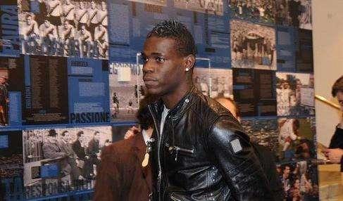 Mario Balotelli a Le Iene: "Io sono italiano! E ora non tifo più Milan..."