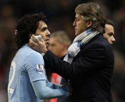 Mancini: "Tevez resta. Non si muove da Manchester"