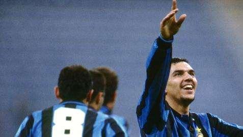 Ruben Sosa: "Nell'Inter ero tutt'uno coi tifosi, è il club più forte nel quale ho giocato"
