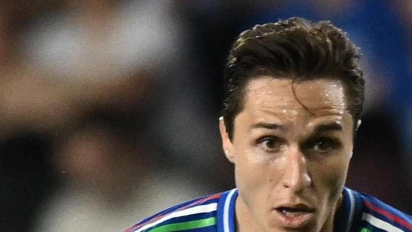 Chiesa, il Liverpool dice no alla cessione ma con l'arrivo di Isak può cambiare tutto: anche l'Inter alla finestra?
