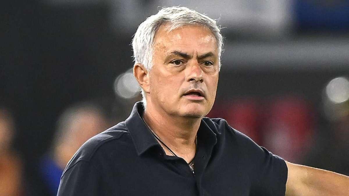 Mourinho: "Il Monza non meritava di perdere, ma ha fatto show. Non so perché mi hanno espulso"