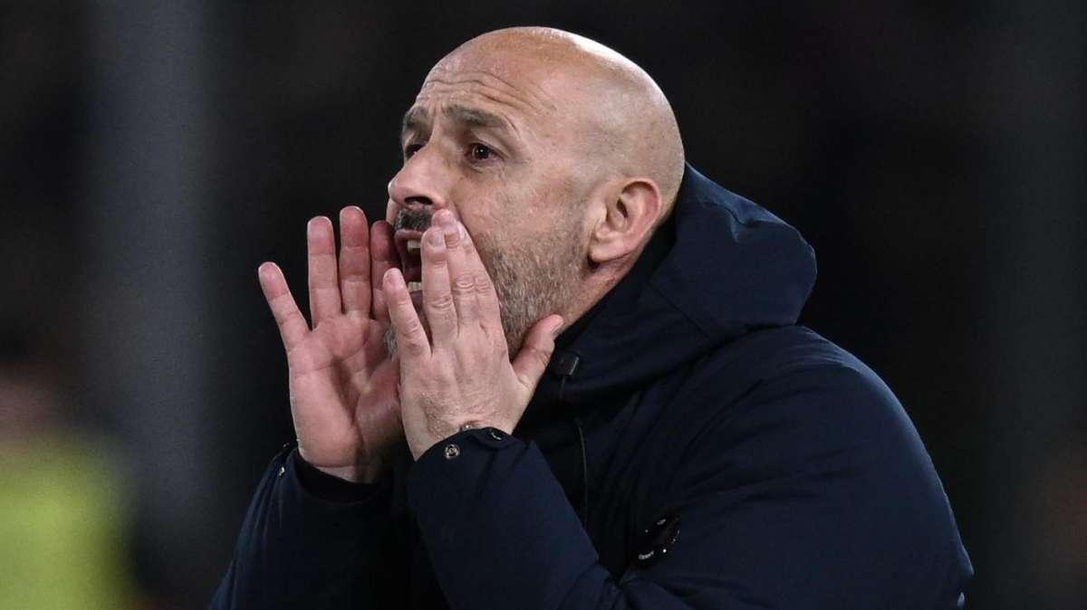 Bologna, Italiano: "Affronteremo queste ultime partite di Serie A e Coppa Italia al massimo". Poi elogia ancora Castro