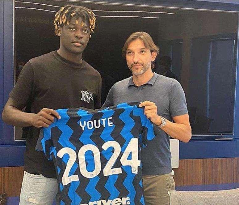 UFFICIALE - Inter, il difensore francese Kinkoue ha rinnovato fino al 2024