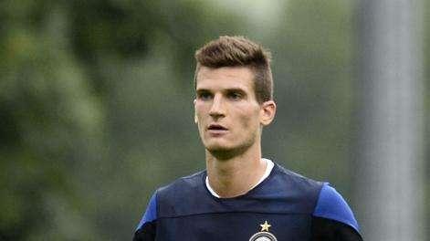 CdS - Difesa da reinventare, chance per Andreolli?
