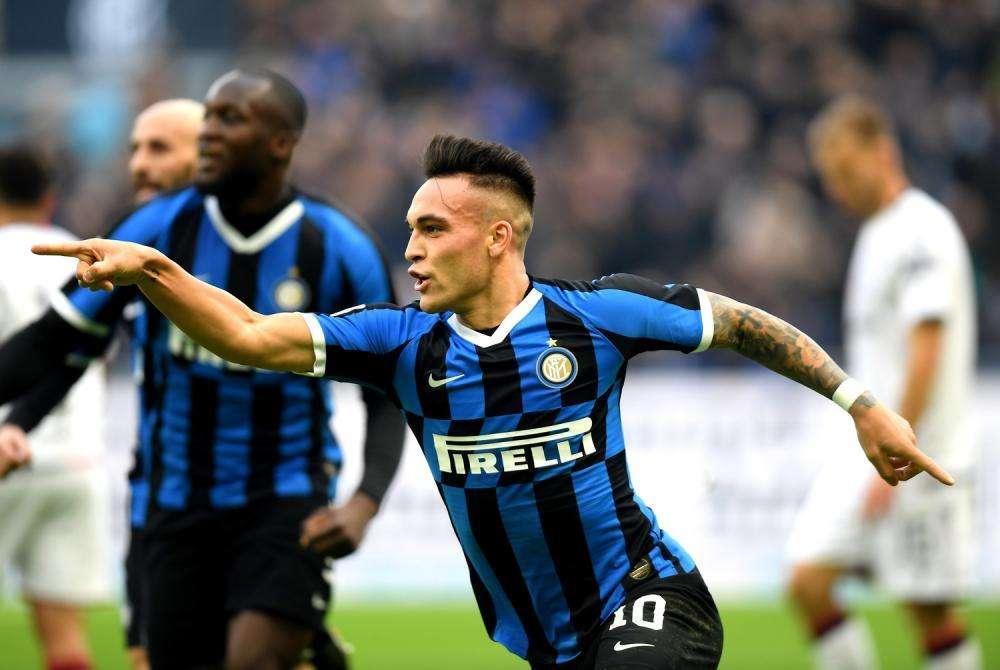 Lautaro, il retroscena di papà Mario: "L'addio da Bahia Blanca è stato duro, ma siamo orgogliosi di lui"