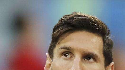 Inter o Juve per Messi, Zambrotta scettico: "Chiuderà la carriera al Barcellona"