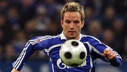 Siviglia, Rakitic a un passo dal rinnovo. Sfuma l'Inter
