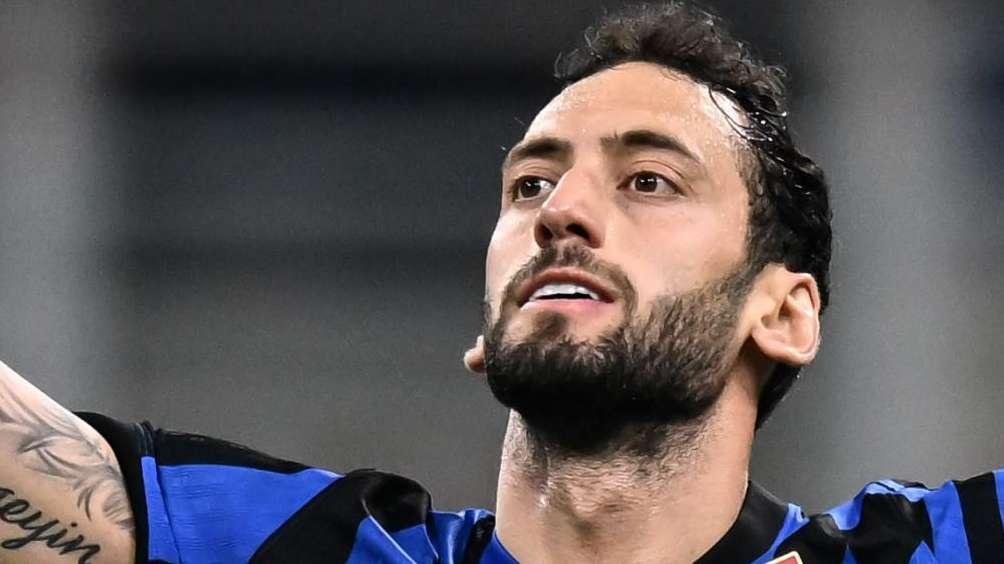 Corsera - Calhanoglu, una telenovela a cui il giocatore ha contribuito. Per Lookman c'è una data da segnare