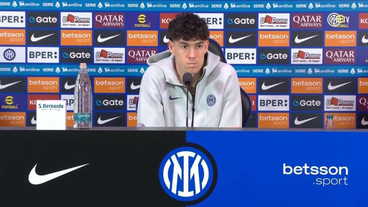 Bastoni in conferenza: "Il Napoli è la più forte affrontata quest'anno. Mi prendo volentieri il pari, se penso al percorso"
