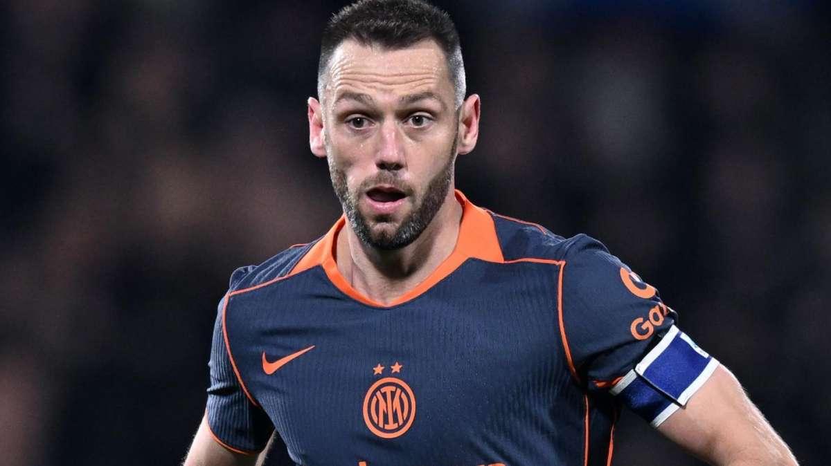 Inter, capitolo difesa: addio di Acerbi praticamente certo, per De Vrij pronta una proposta di rinnovo