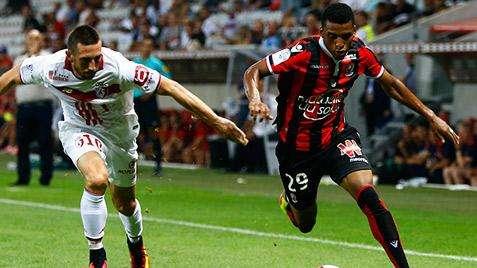Nizza-Ajax, anche Dalbert tra i 19 convocati di Favre 