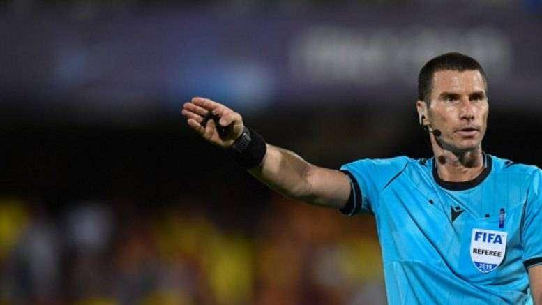 Shakhtar-Inter - Kabakov fischia male e sbaglia con i cartellini. Errore pesante in area ucraina: Bondar trattiene Lukaku 