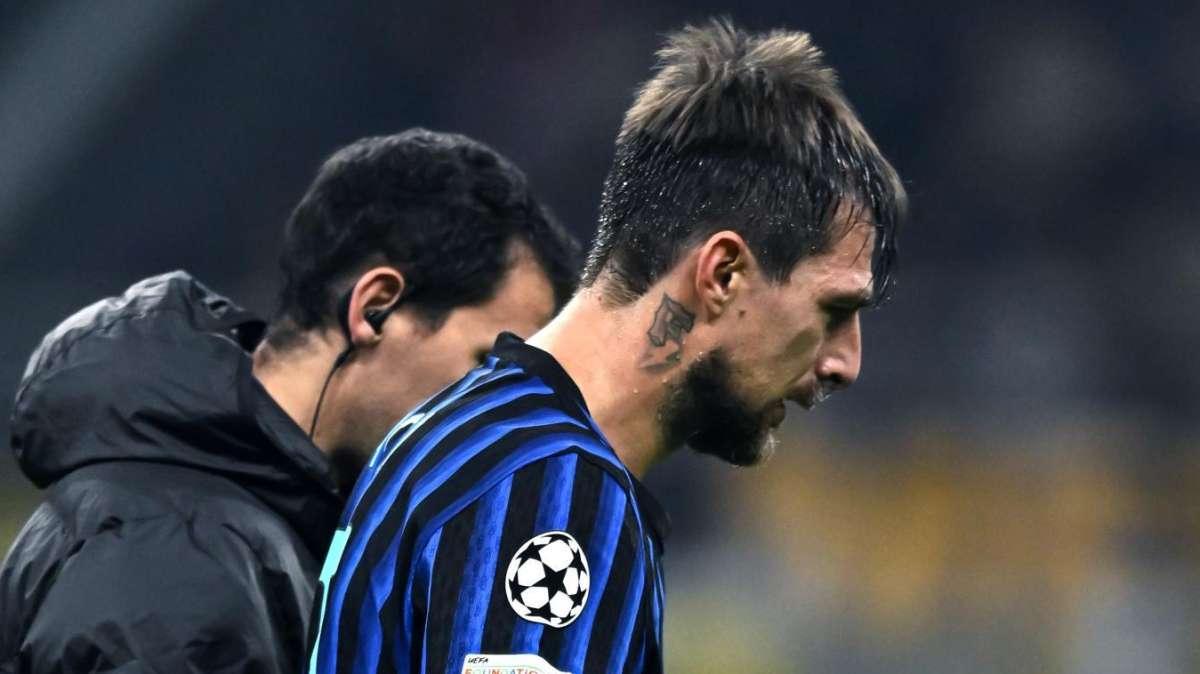 TS - Acerbi fuori un mese? L'anno scorso fu molto di più. Tempi più brevi per Calhanoglu e Darmian: le previsioni