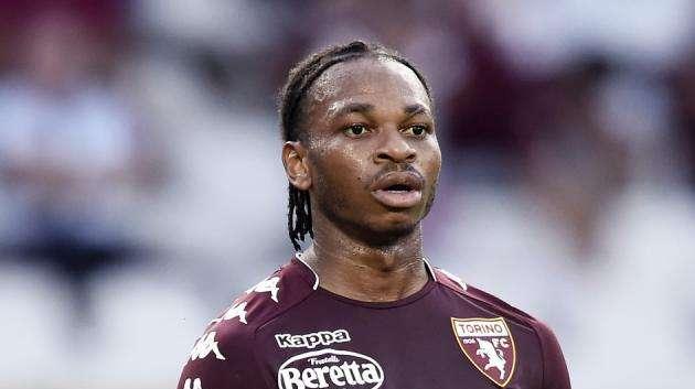 Torino, Obi: "Sono interista e spero nello scudetto. Però domenica dobbiamo vincere e ce la giocheremo"