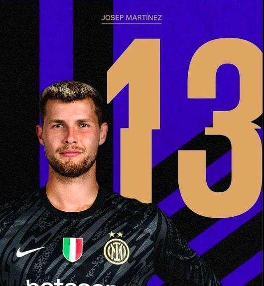 Josep Martinez sceglie il suo compagno di viaggio: indosserà maglia numero 13. L'Inter: "Scaldate la voce"