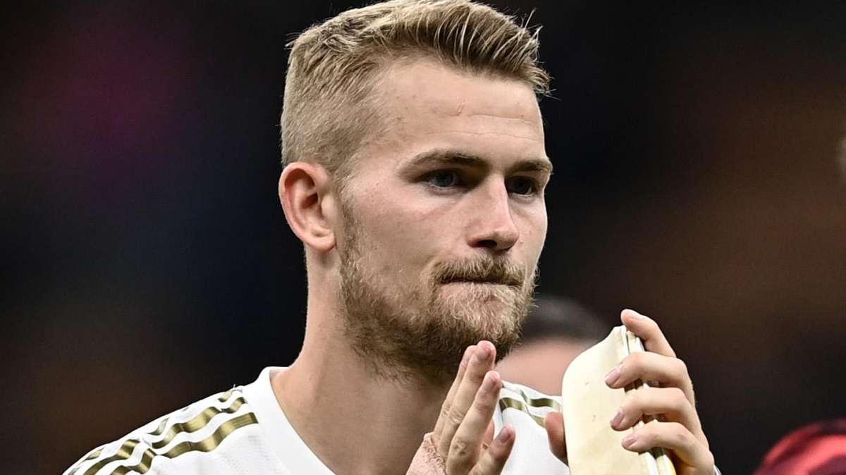 In Bundesliga il Bayern non sa più vincere: 2-2 in casa con lo Stoccarda, De Ligt causa il rigore decisivo al 92'