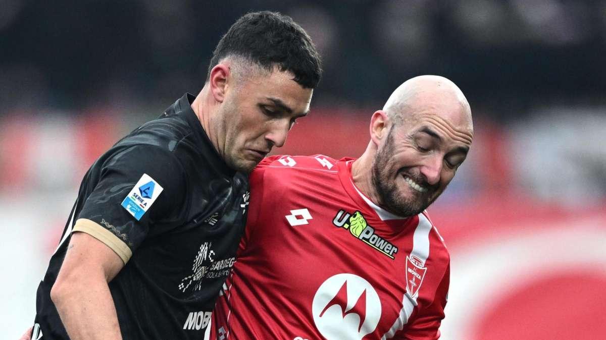 Colpo salvezza per il Cagliari: vittoria in rimonta per 2-1 in casa del Monza 