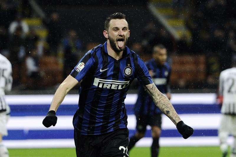 Scout del Bayern Monaco per Brozovic. Ancelotti vuole il croato, ma l'Inter...