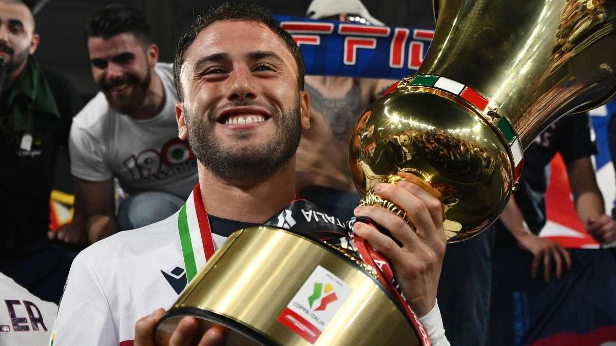 Calabria: "Napoli, Inter e Juventus sono grandi squadre, ma mi auguro che il Milan vinca lo scudetto"