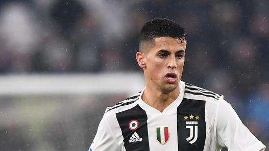 Il Bayern Monaco piomba su Cancelo: la Juventus si prepara all'asta
