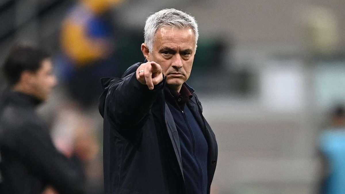 Mourinho da record: è il primo allenatore a raggiungere una finale europea con quattro squadre diverse