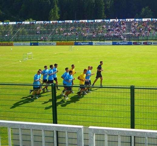 Primo allenamento: Castaignos carbura, bene Longo
