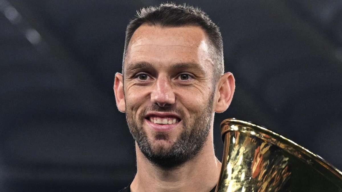 Sky - Passi avanti per Provedel e Solet. Regge l'idea rinnovo per De Vrij