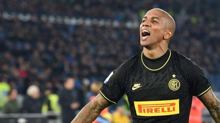 Ausilio annuncia: "Young con noi anche l'anno prossimo. Sanchez? Valutiamo"