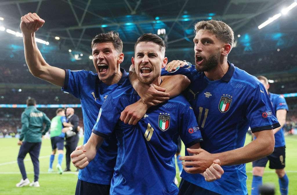 Pessina: "Siamo campioni! Grazie a Mancini e al sommelier Barella"