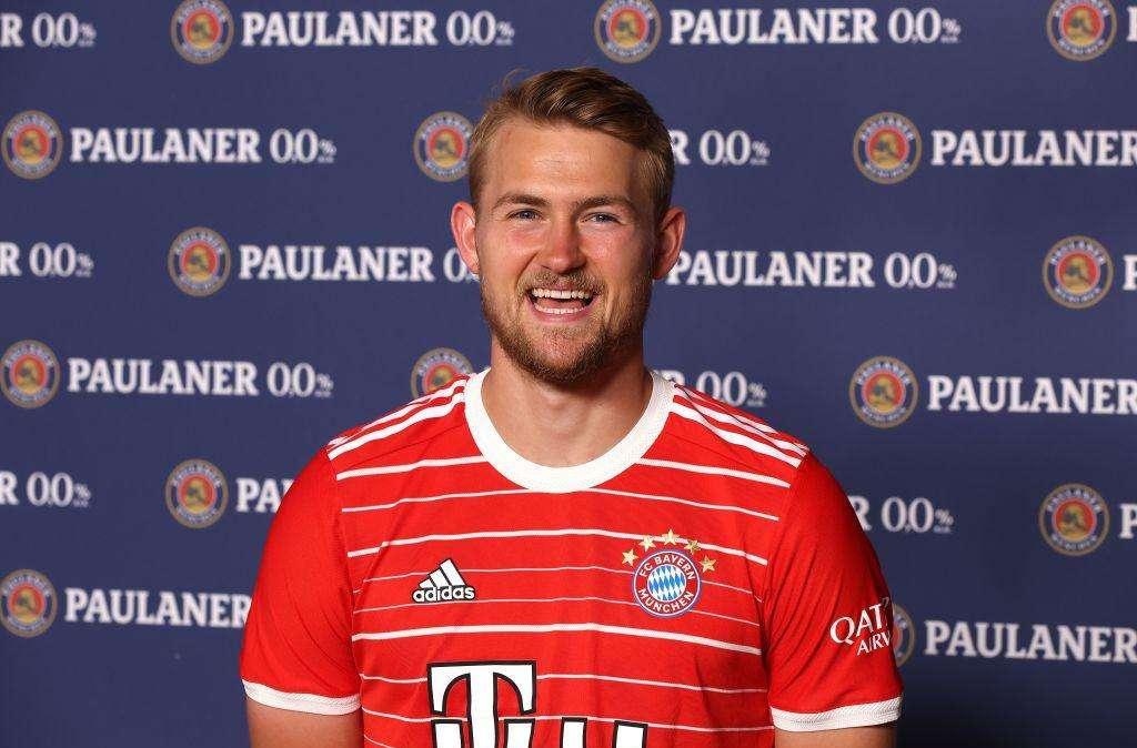 Bayern Monaco, De Ligt mette in chiaro le ambizioni: "Vogliamo vincere tutto quest'anno"